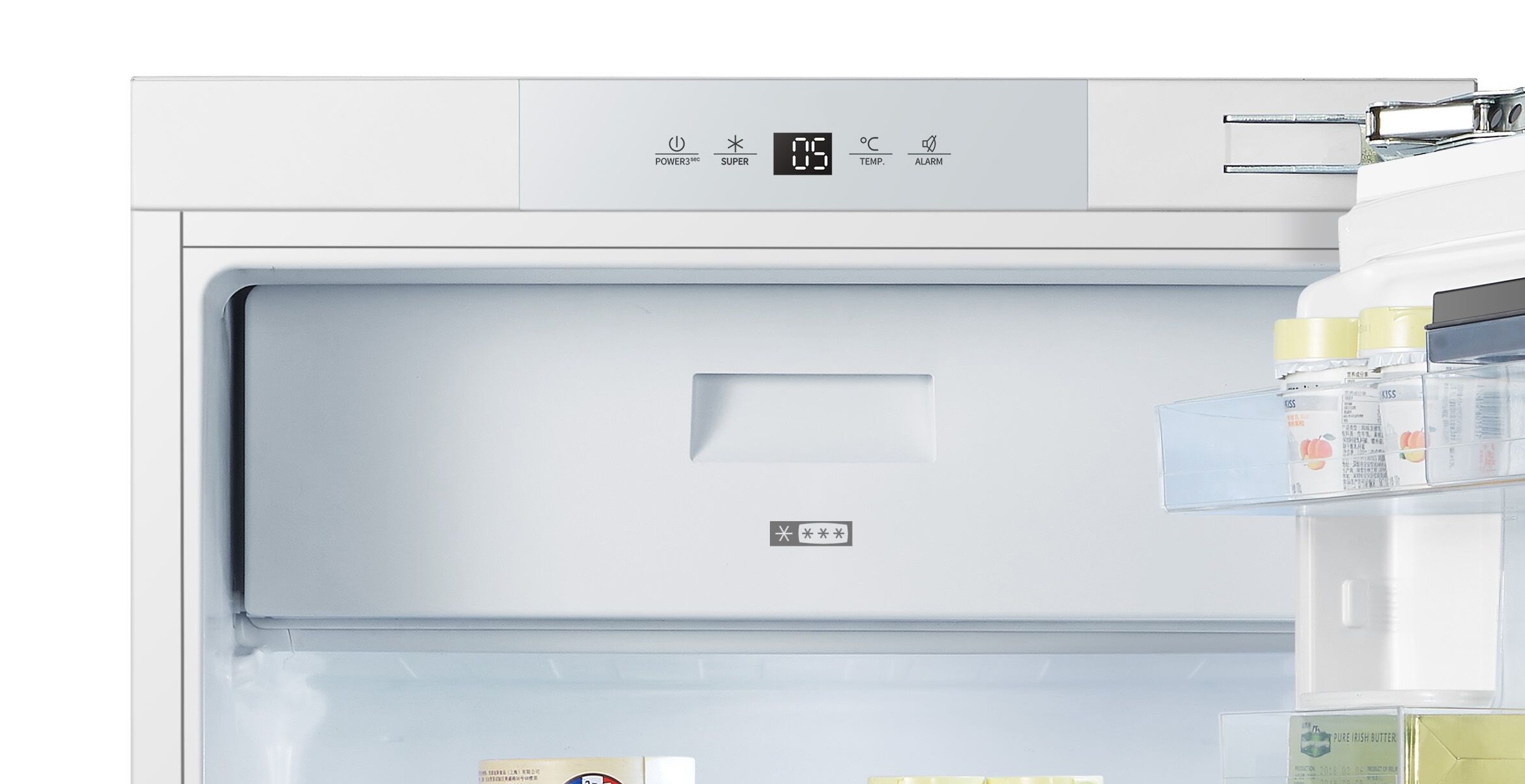 Smad 95L Integrated Undercounter Freezer with electrical temperature control
