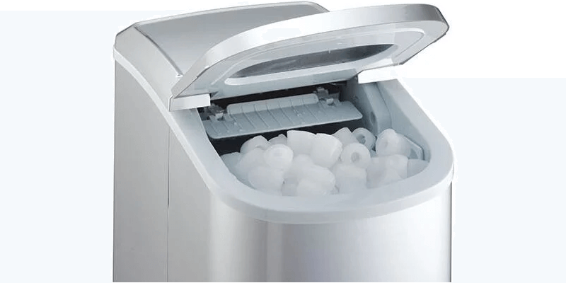 
Smad Ice Cube Maker Machine makes 2 different sizes ice cube
